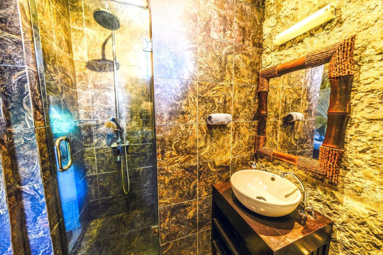 De Cinta Villa - Kuta - 5 Bedrooms - Heart Of Kuta 외부 사진